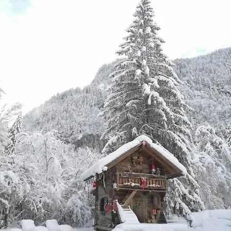 & Chocolat Chalet *