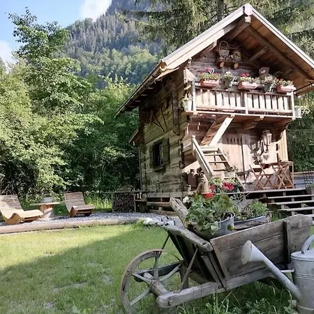 & Chocolat Chalet *
